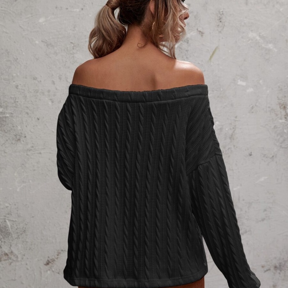 oversized off shoulder textured long sleeve -CHAR - Picture 13 of 15